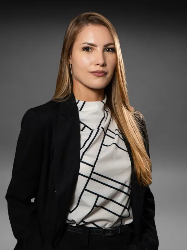 Larissa Larissa